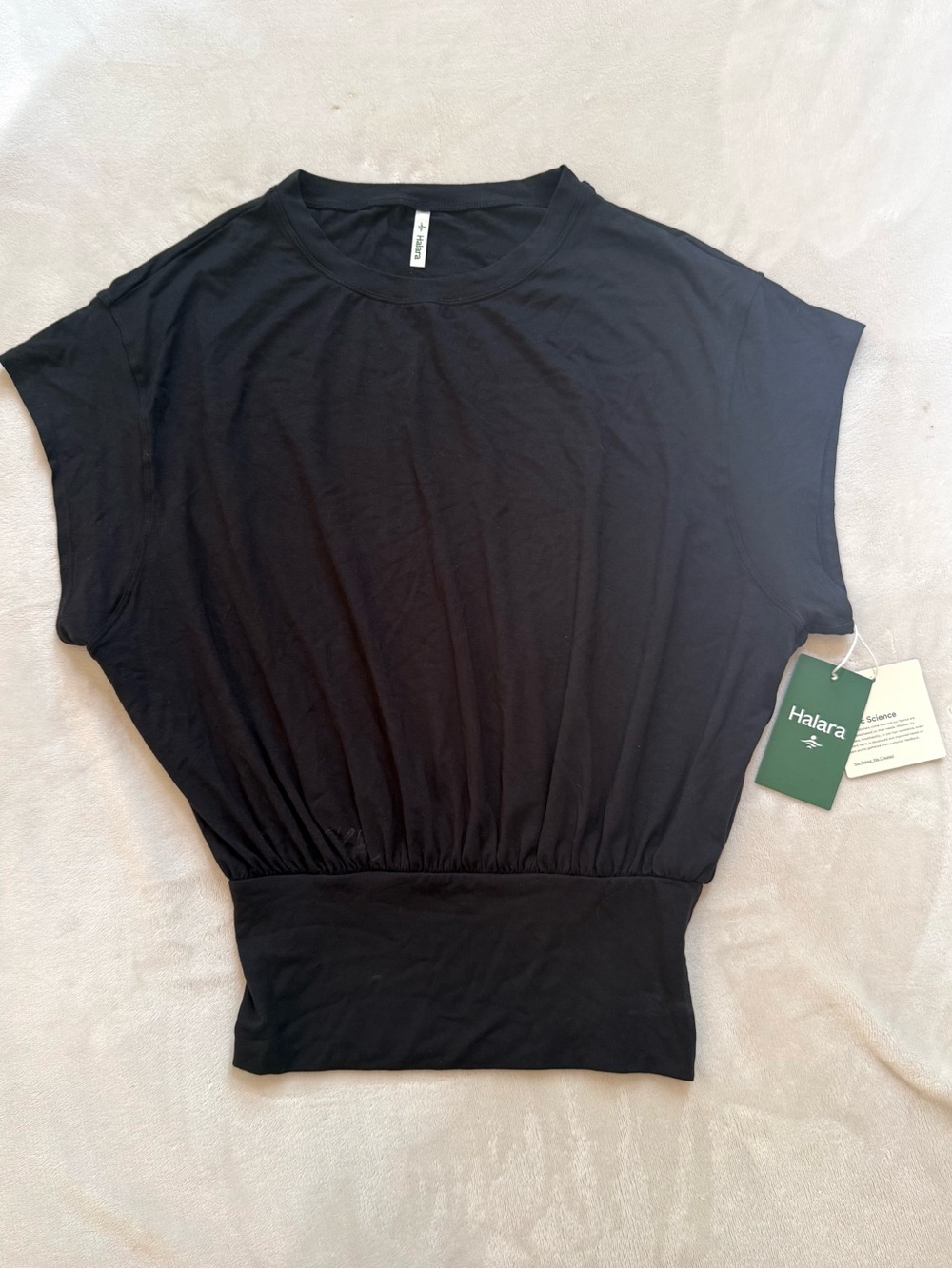 Halara NWT Round Neck Short Batwing Sleeve Work T-Shirt Black Size S